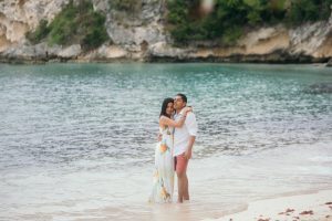 engagement photo shoot during pandemia