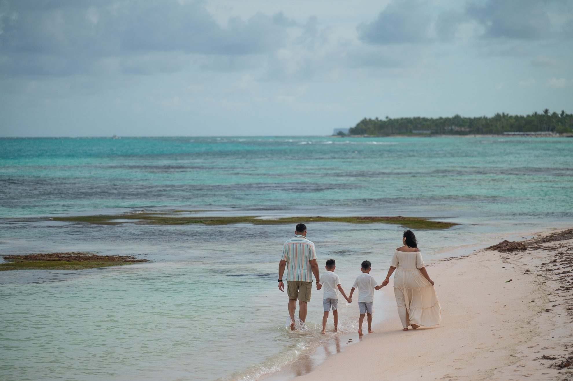 Punta_Cana_Destination_Wedding_Photographer_GGGPHOTO – 059 – GG2_5260